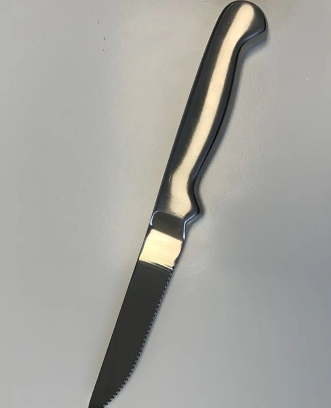 couteau__steak_de__slim_r_0.webp Online Couteau à steak de 9" Slim Radiant - 12 par boite Coutellerie