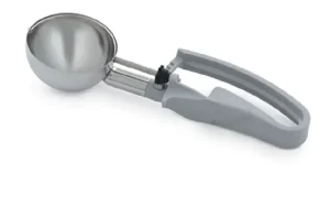 Sale Cuillère portionneuse de 3.7 oz (#8) ambidextre Jacob's Pride - Grise Ustensiles Et Outils De Cuisine