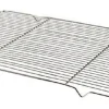 Sale Grille à glaçage à fil aligné de 15.75" x 25" Cuisson Et Pâtisserie