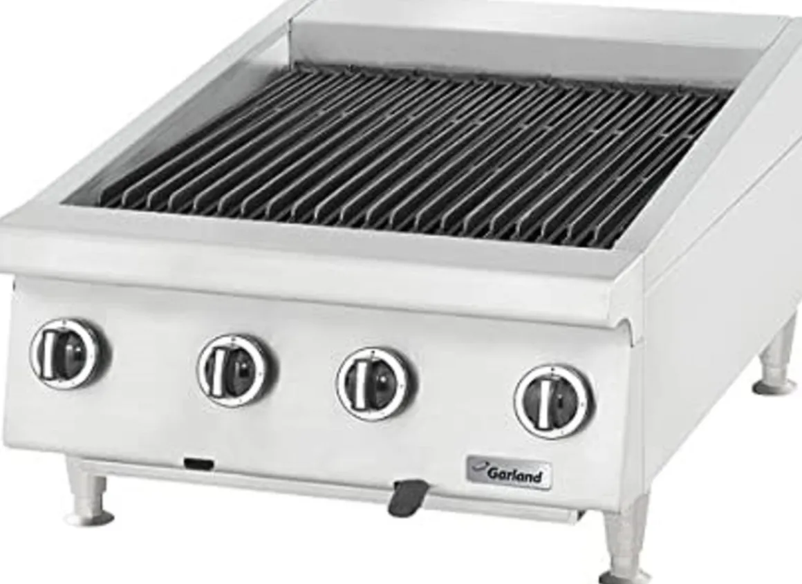 grilloir_de__avec_grilles_0-1.webp Clearance Grilloir de 36" avec grilles ajustables au gaz naturel Équipements De Cuisson