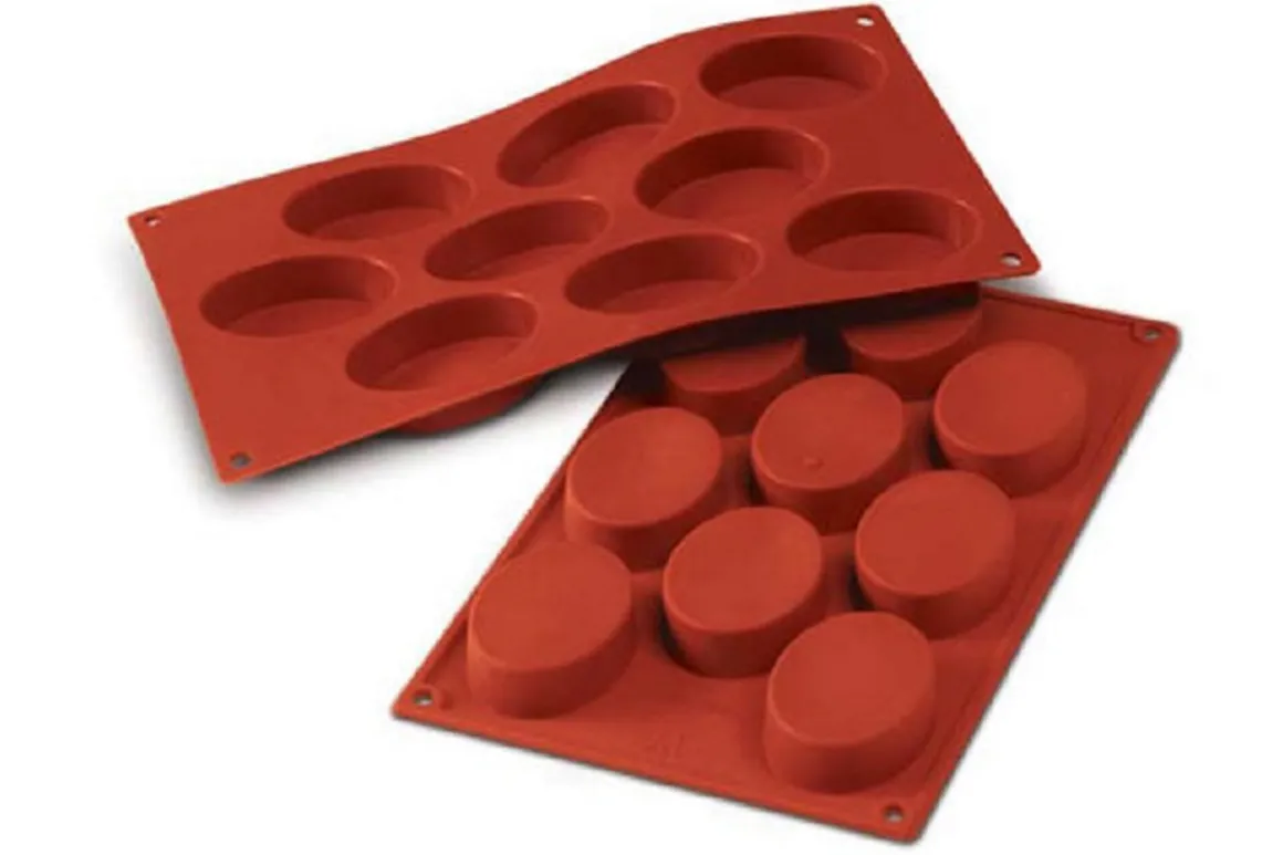 moule_en_silicone_flexibl_0-15.webp Outlet Moule en silicone flexible ovales moyens - 9 x 50 ml Cuisson Et Pâtisserie