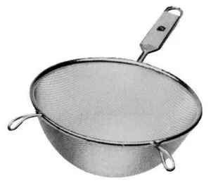 Best Passoire à mailles fines simple de 4.75" avec manche en bois Ustensiles Et Outils De Cuisine